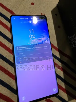 Samsung Galaxy S10 Plus 128 GB Orange