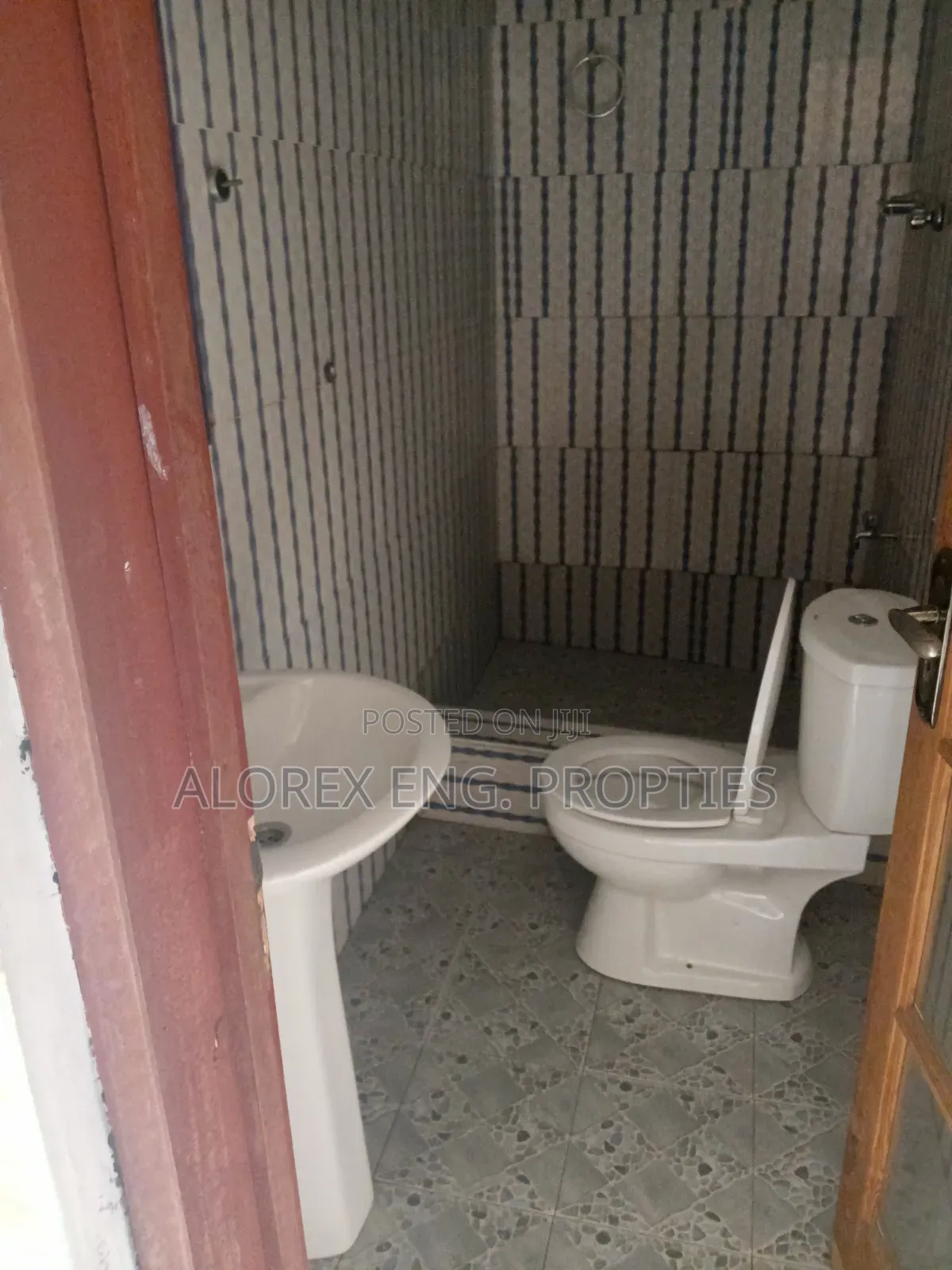 1bdrm Apartment in Pantang Hospital, New Site for rent