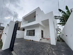 3bdrm Mansion in East Legon for sale
