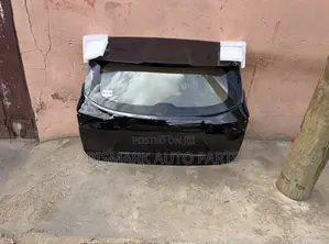 Toyota Highlander 2020 2021 2022 2023 Boot Empty