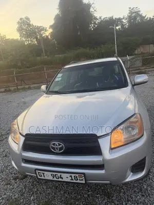 Toyota RAV4 2.5 2011 Silver