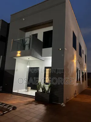 5bdrm Mansion in George Properties, Accra Metropolitan for sale