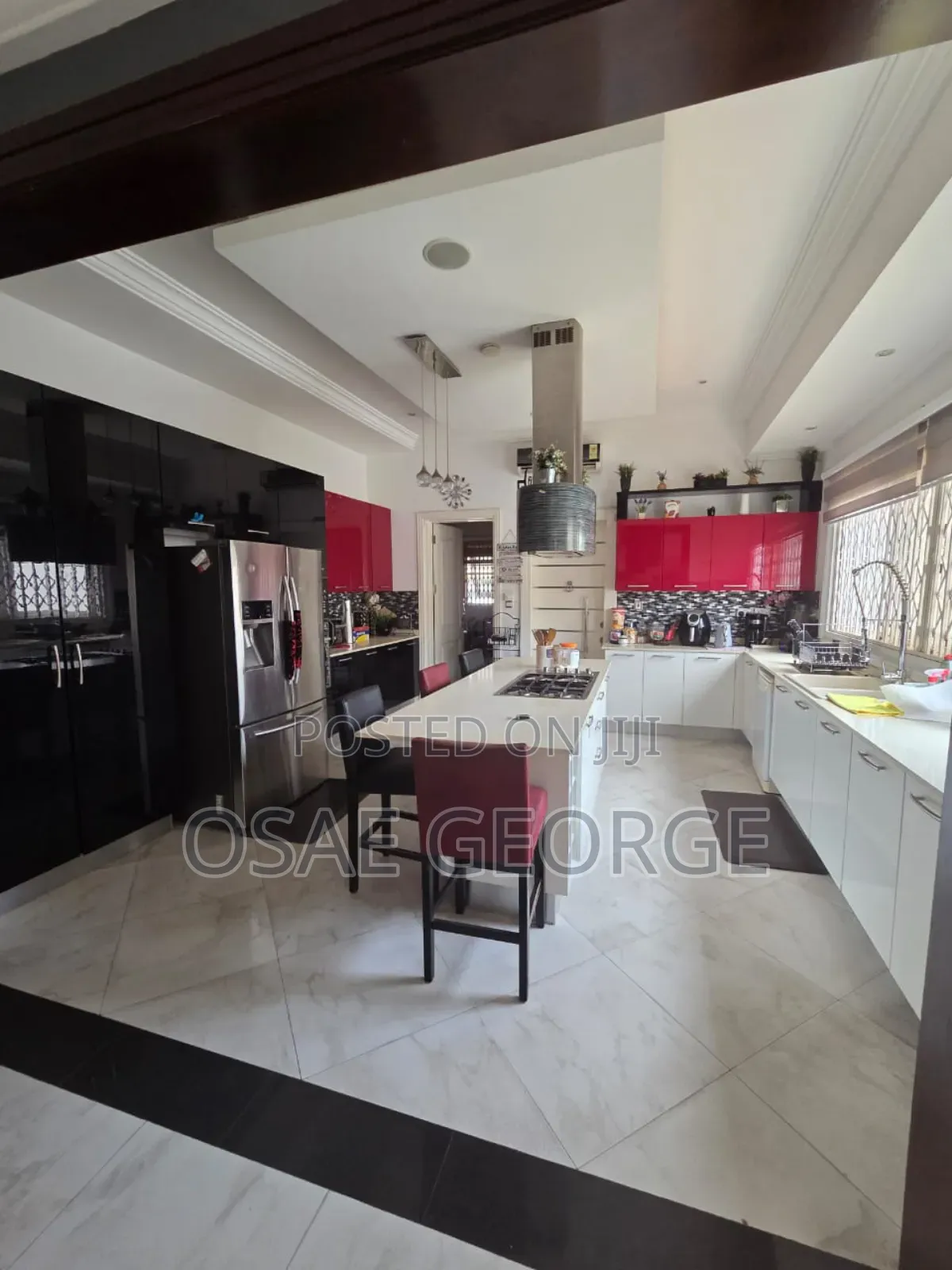 5bdrm Mansion in George Properties, Accra Metropolitan for sale