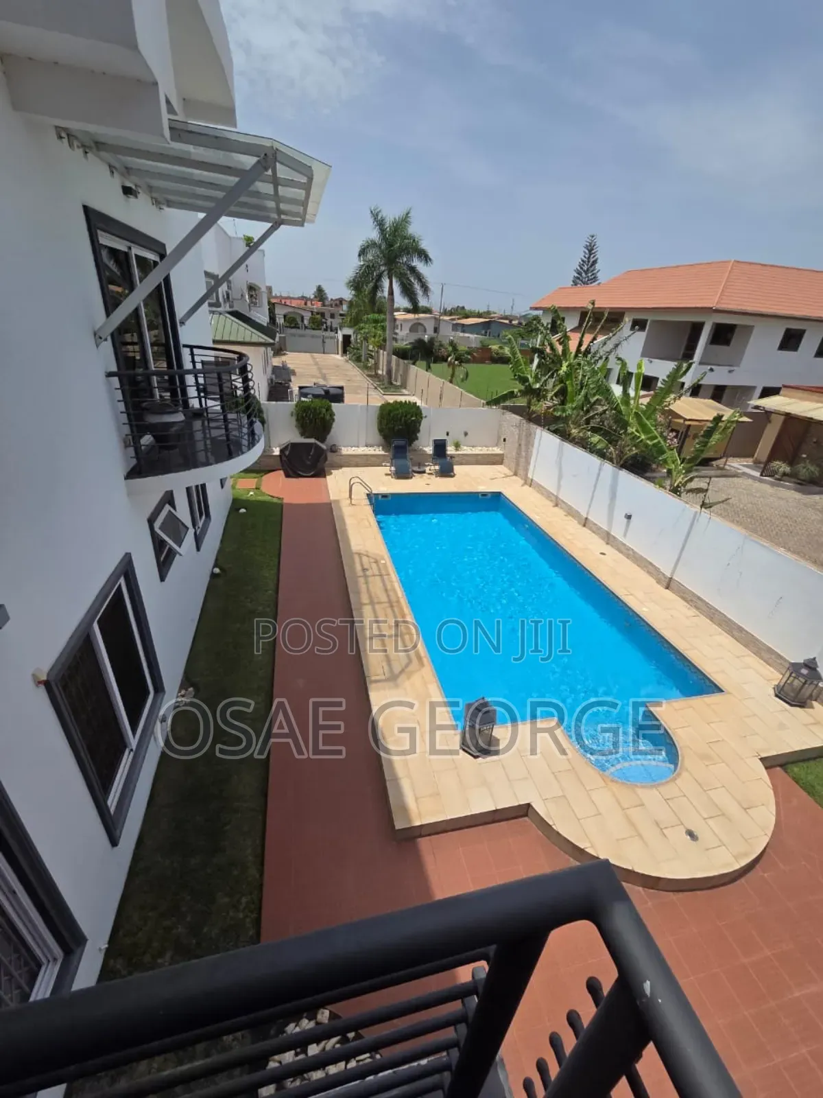 5bdrm Mansion in George Properties, Accra Metropolitan for sale