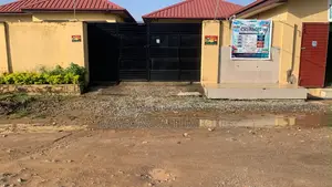 1bdrm Apartment in New Canada, Amasaman for rent