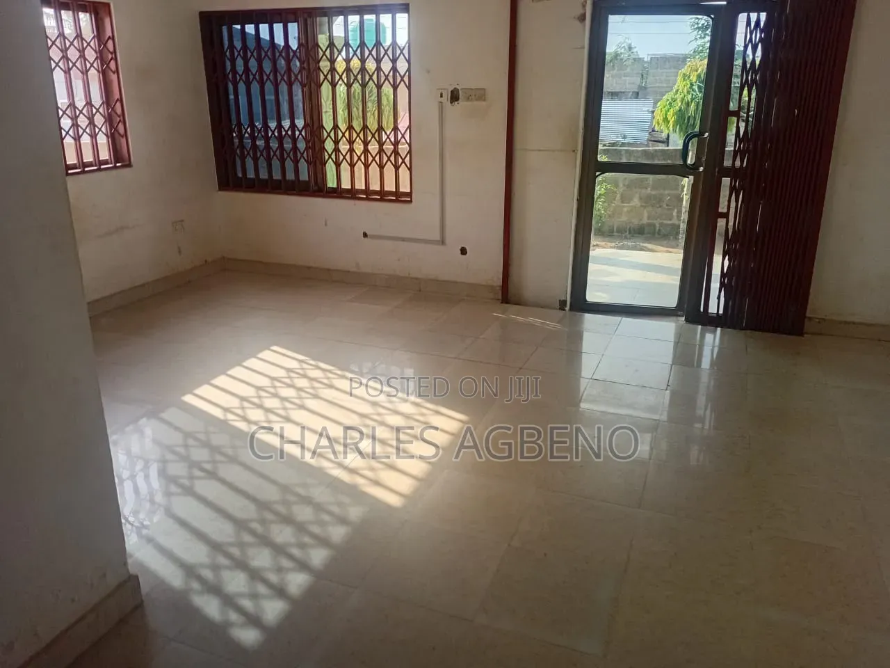 3bdrm Apartment in Commandment, Aliko, Awutu Senya East Municipal