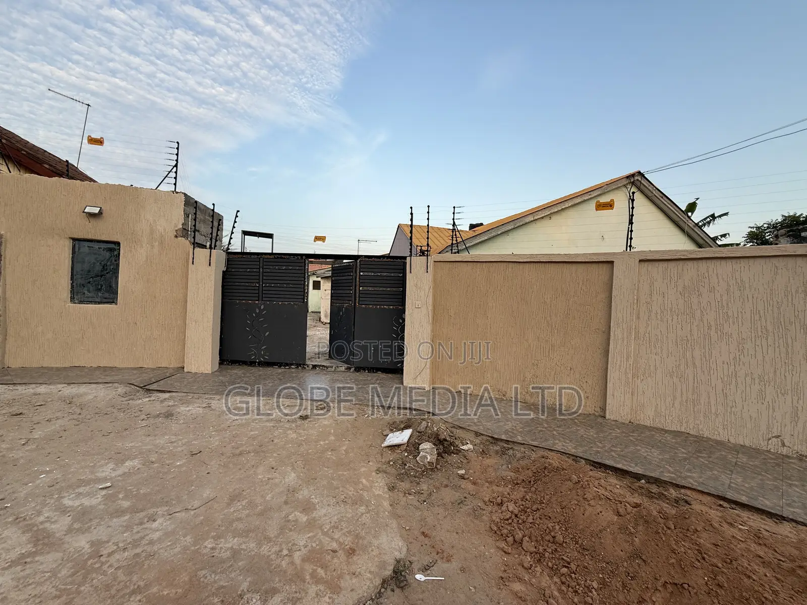 5bdrm House in Regimanuel Gray Estates for rent
