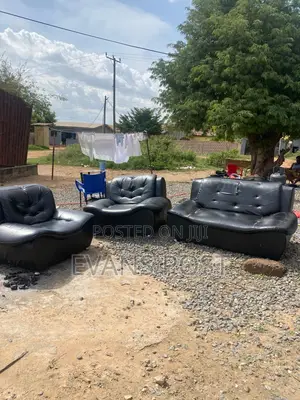 2 Seater Couch and 2 Single-Seater Armchairs