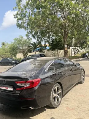 Honda Accord Sport 2.0T 2018 Black
