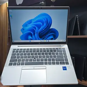 Laptop HP EliteBook 840 G8 8GB Intel Core i7 SSD 256GB