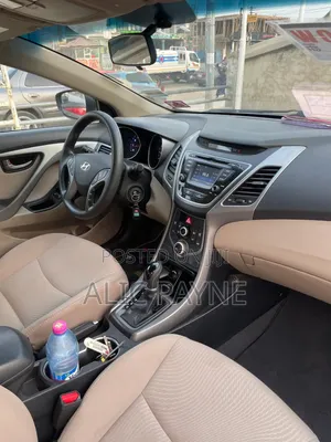 Hyundai Elantra SE 4dr Sedan (1.8L 4cyl 6A) 2015 Black