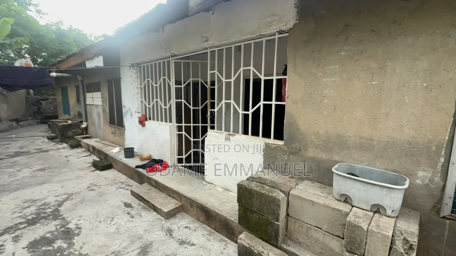 7bdrm House in Breman West, Kumasi Metropolitan for sale