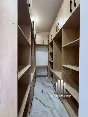 4bdrm House in Adjiriganor for sale