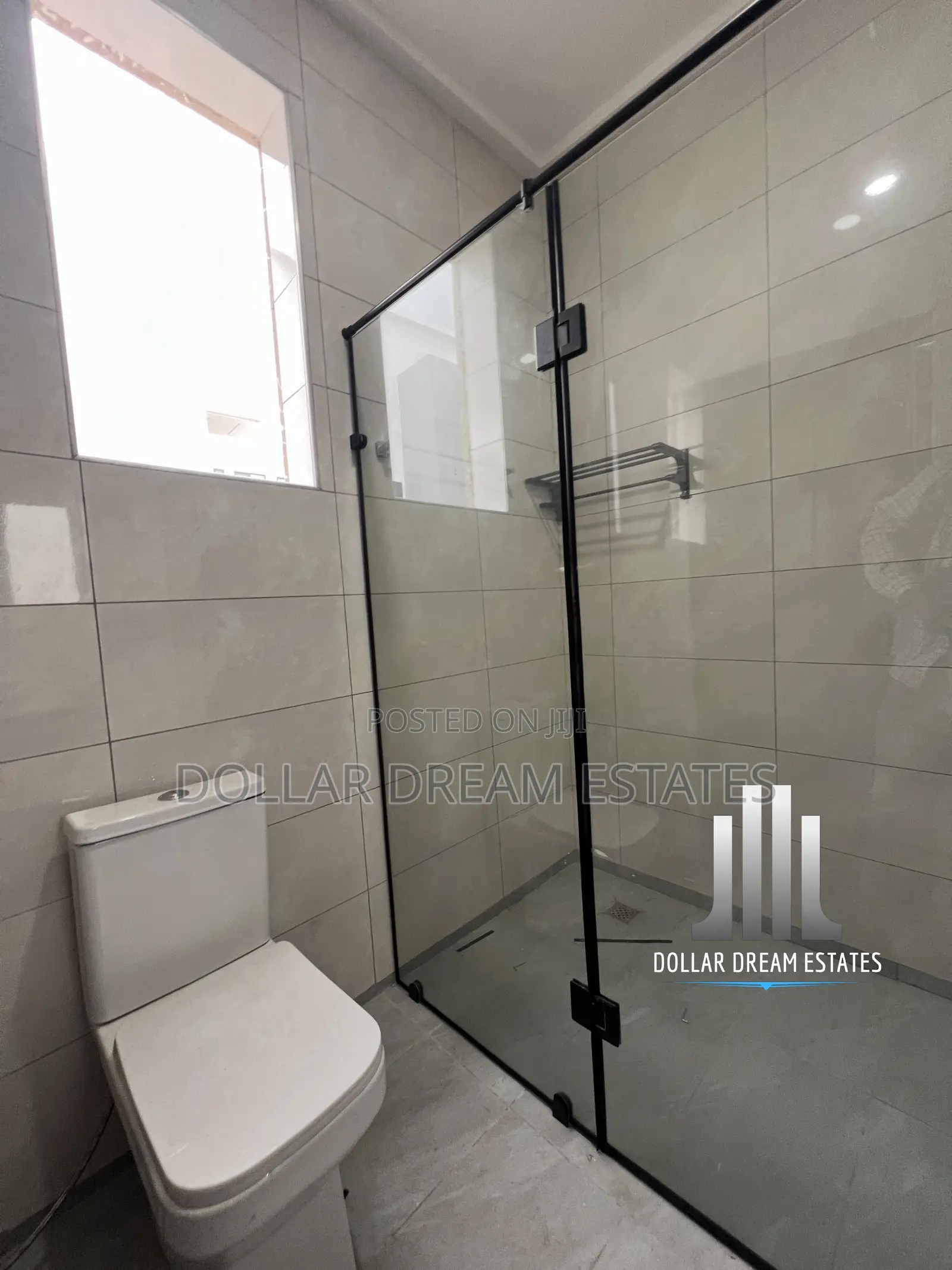 4bdrm House in Adjiriganor for sale