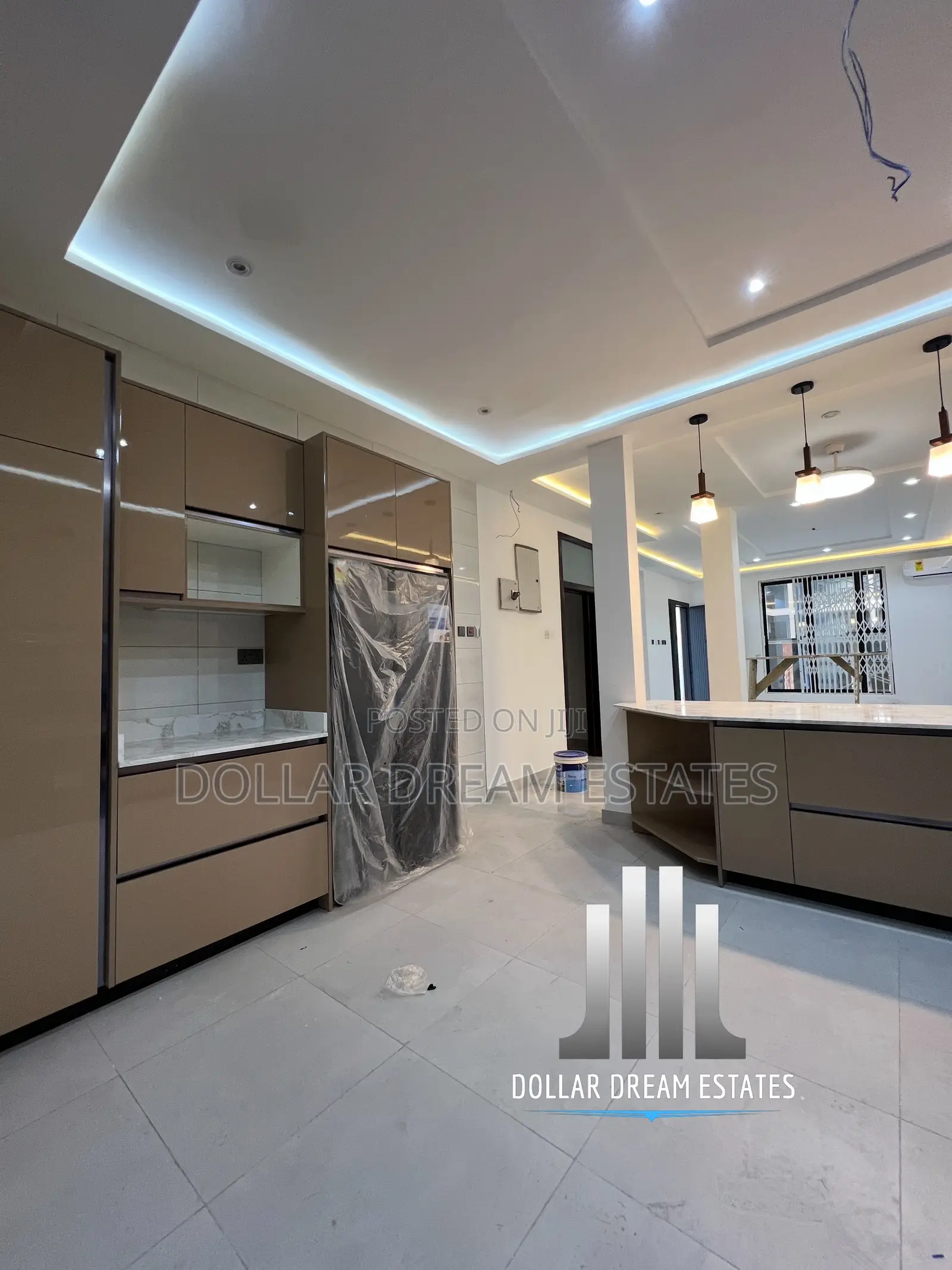 4bdrm House in Adjiriganor for sale