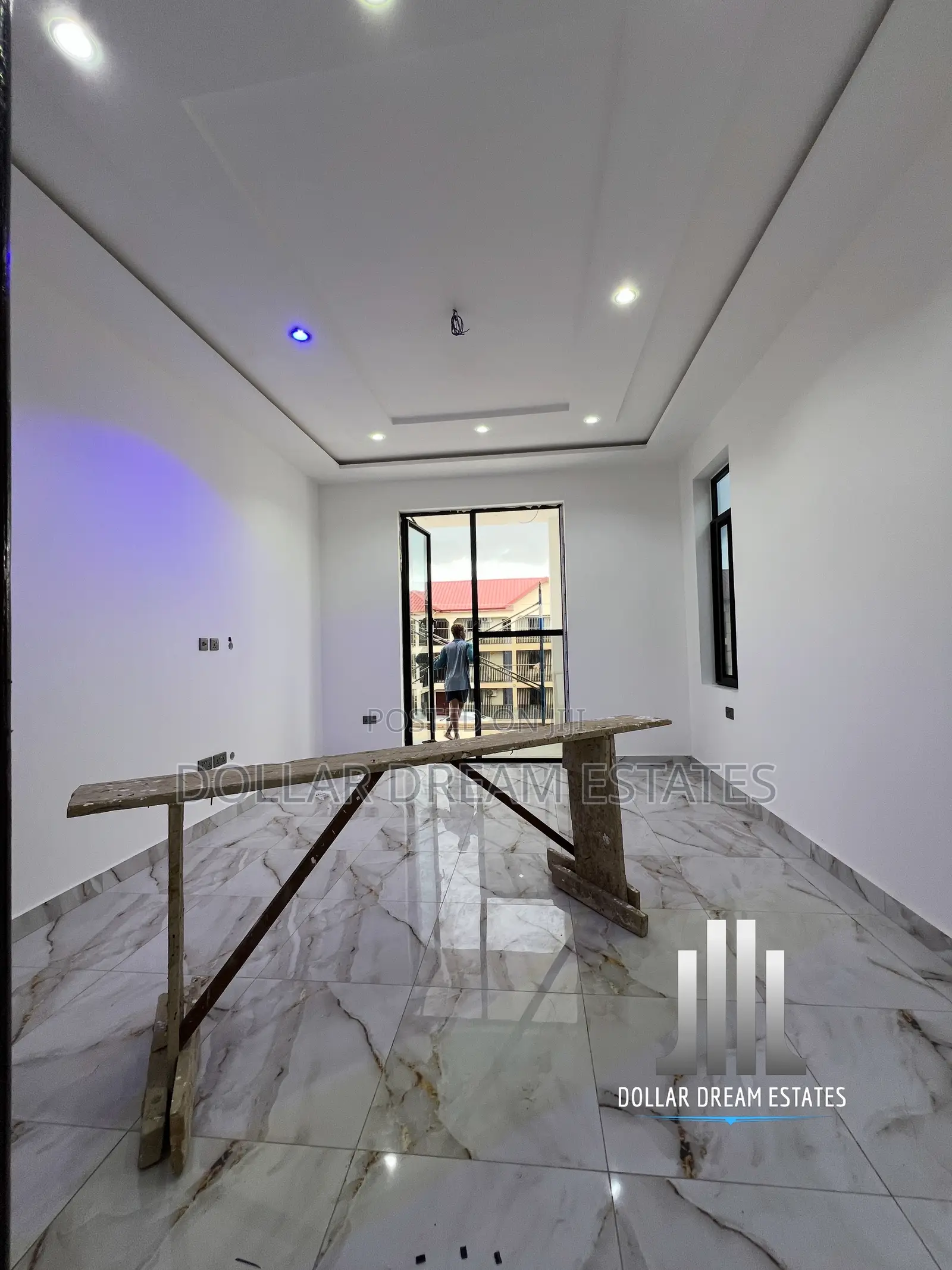 4bdrm House in Adjiriganor for sale