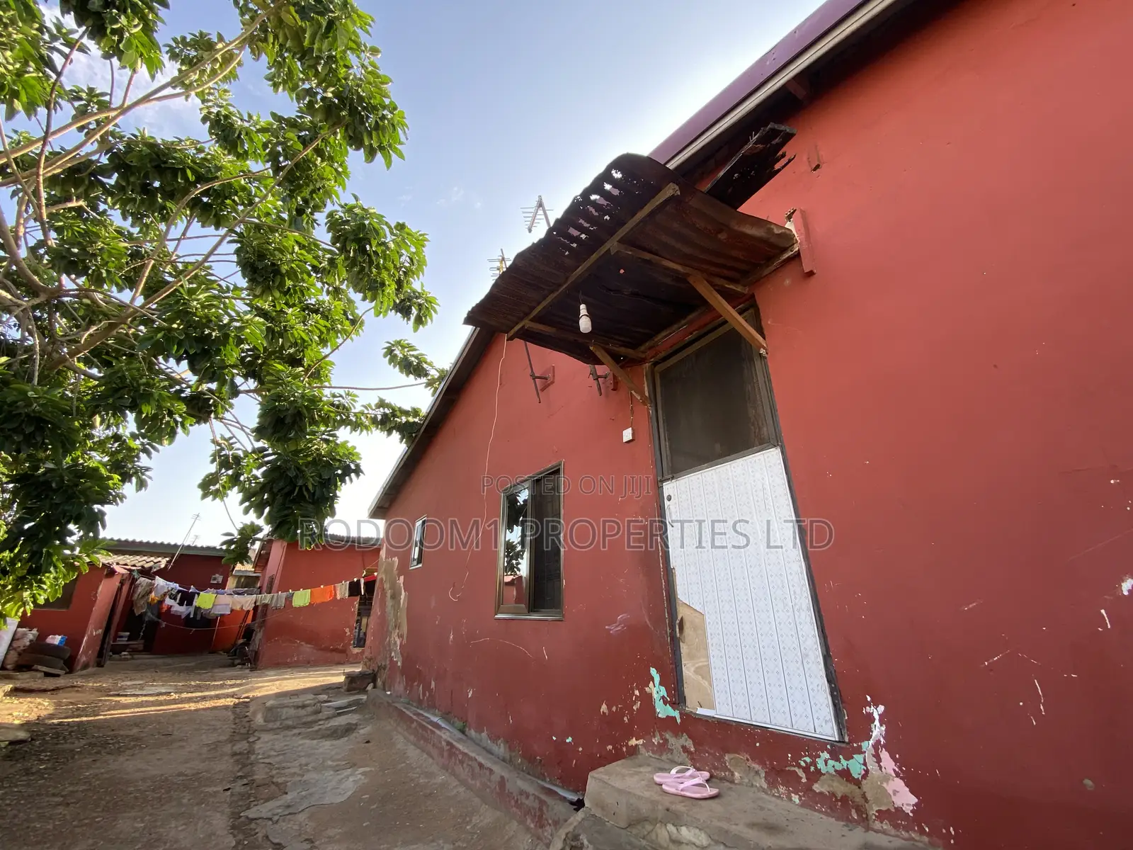 7bdrm House in Lapaz for sale