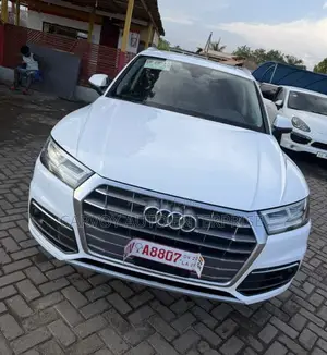 Audi Q5 45 Premium AWD quattro 2020 White