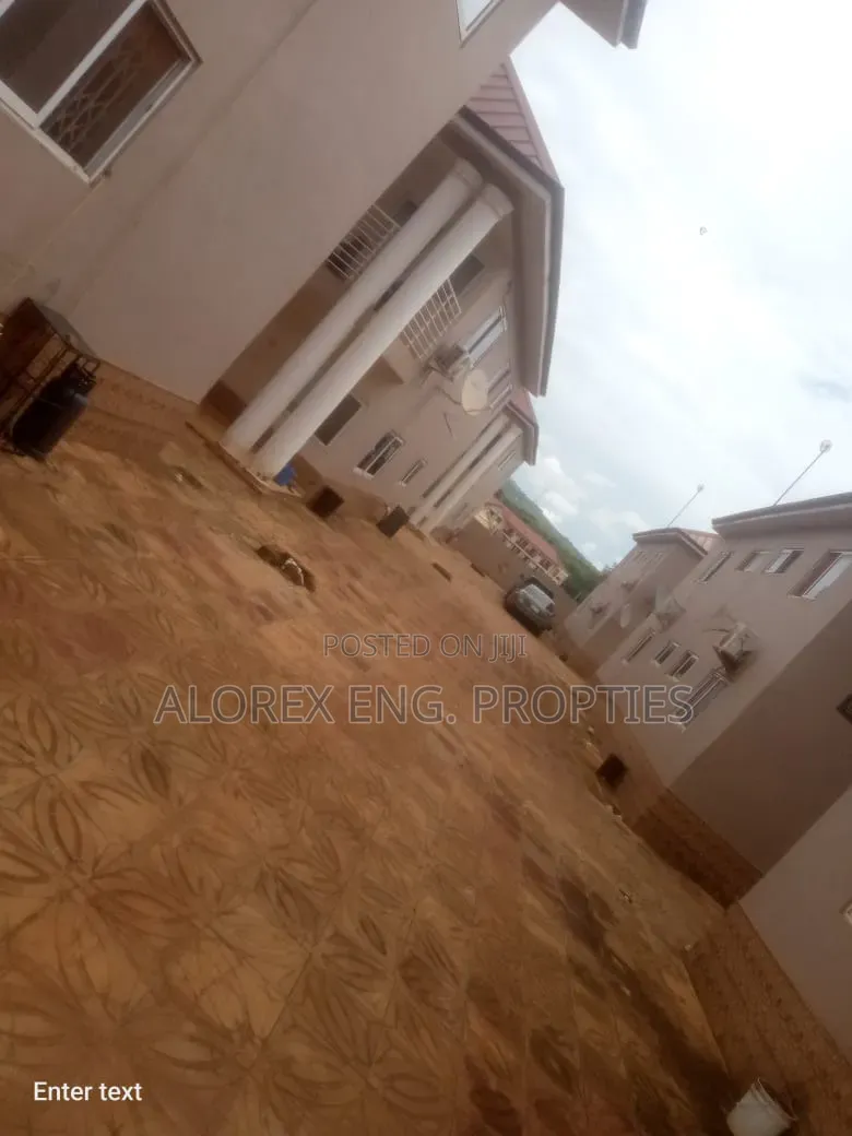 2bdrm Apartment in Pantang Hospital, New Site for rent
