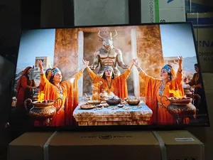 Samsung 43” Smart Tv With Smooth Streaming Experience