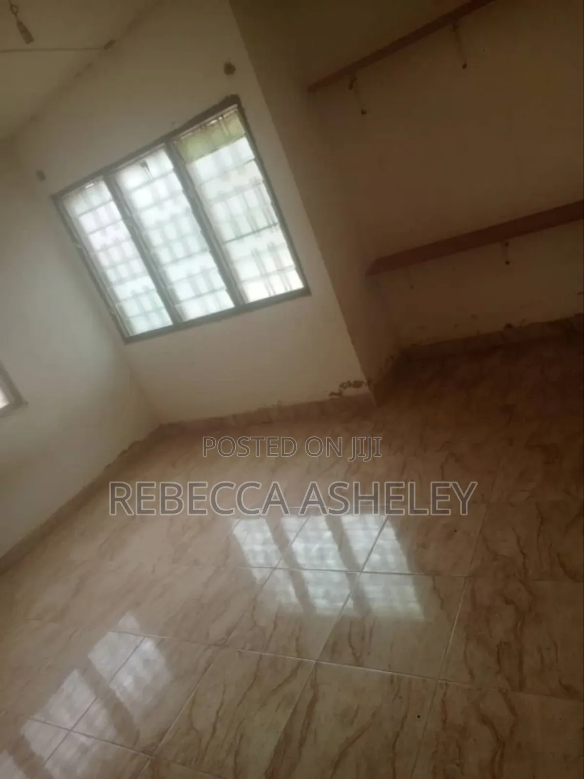 2bdrm Apartment in Tuba Toolbooth, Kasoa for rent