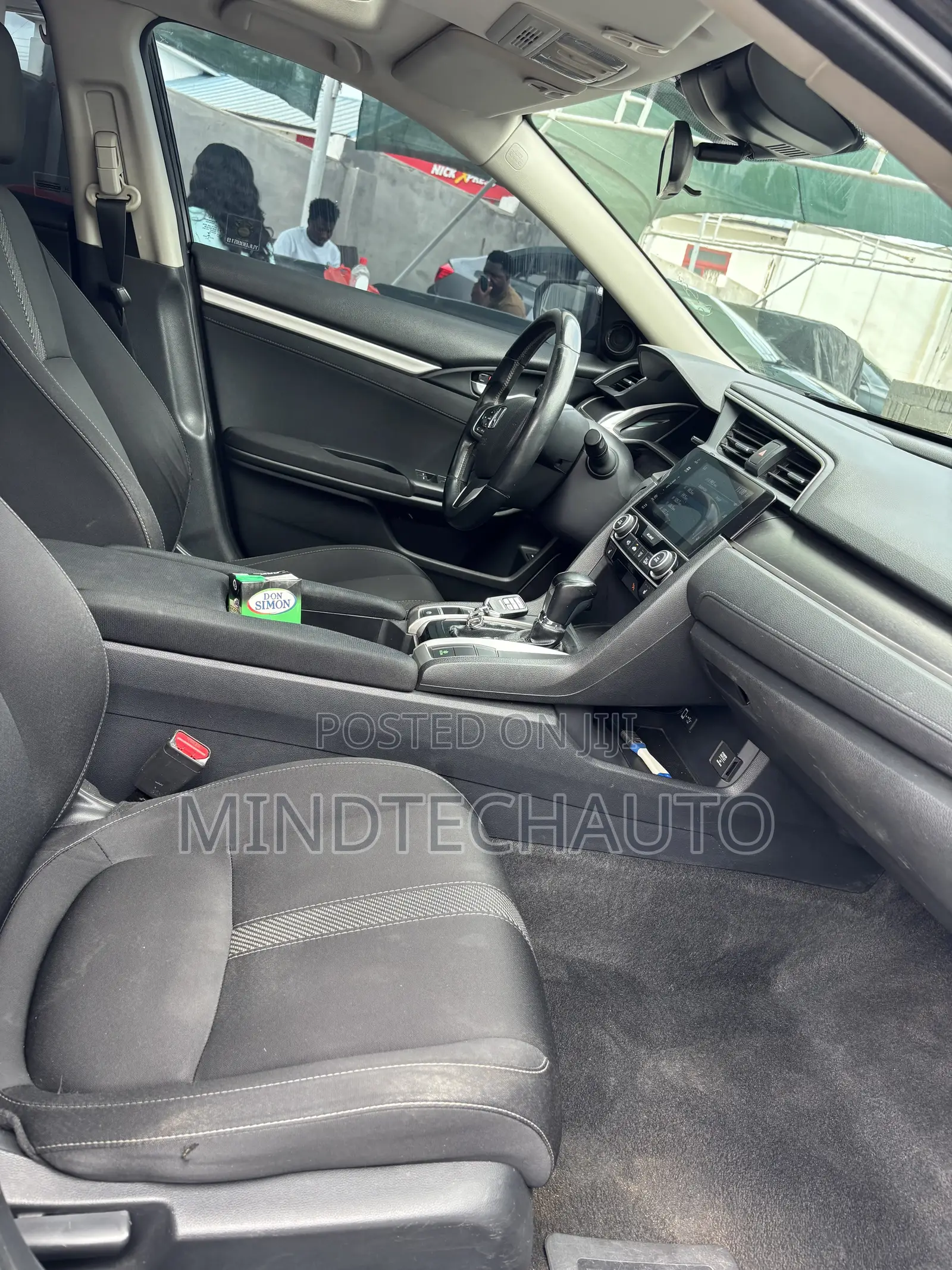 Honda Civic Touring 4dr Sedan (1.5L 4cyl) 2017 Black