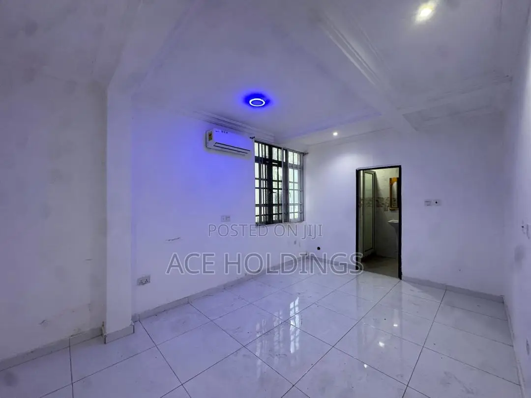 2bdrm Apartment in West Trasacco, School Junction for rent