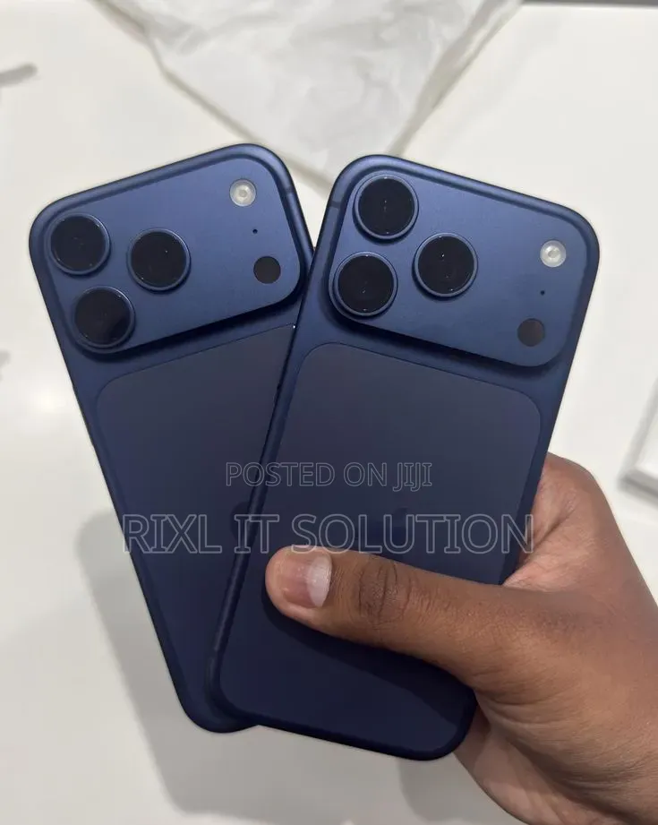 New Apple iPhone 17 Pro Max 256 GB Blue
