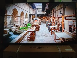 Samsung 43-Inch Smart Television With Clear Motion Display