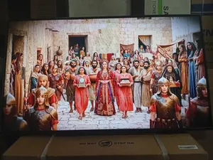 Samsung 43” Full Entertainment Smart Tv