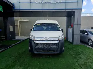 Toyota HiAce 2025 White