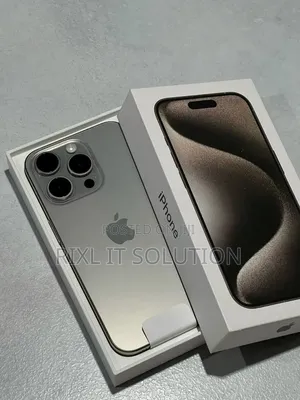 New Apple iPhone 15 Pro Max 256 GB White