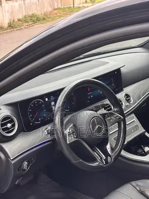 Mercedes-Benz E350 2021 Black