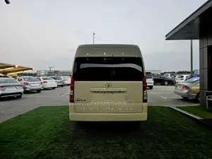 Toyota HiAce 2023 White