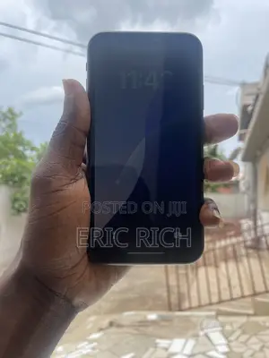 Apple iPhone 11 128 GB Black