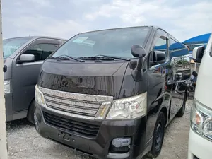 Nissan Caravan (Urvan) 2015 Black