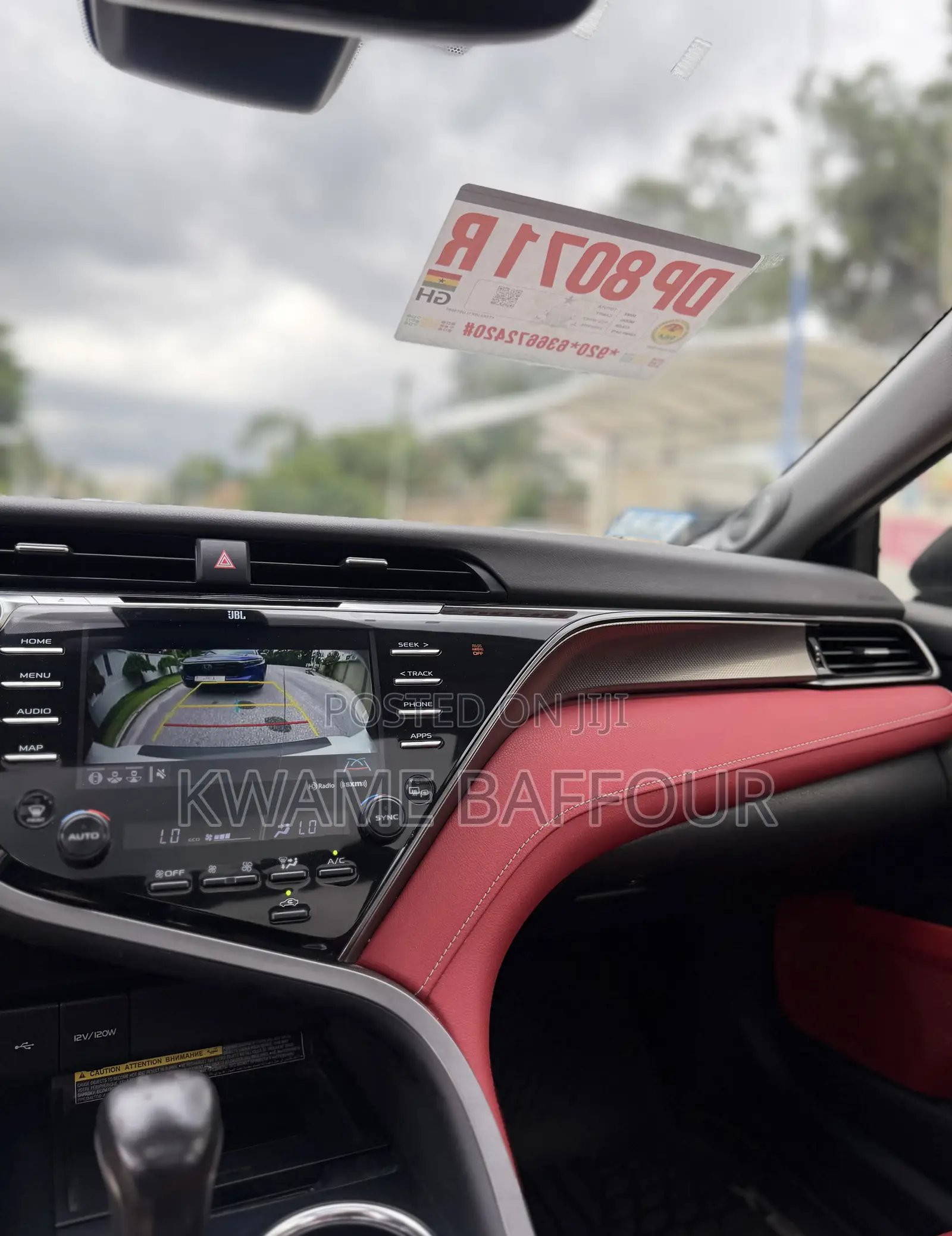 Toyota Camry 2020 White
