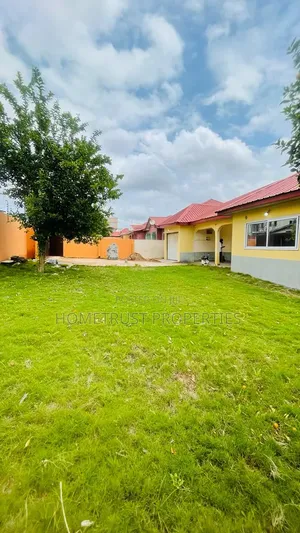 4bdrm House in Kwabenya Acp for rent