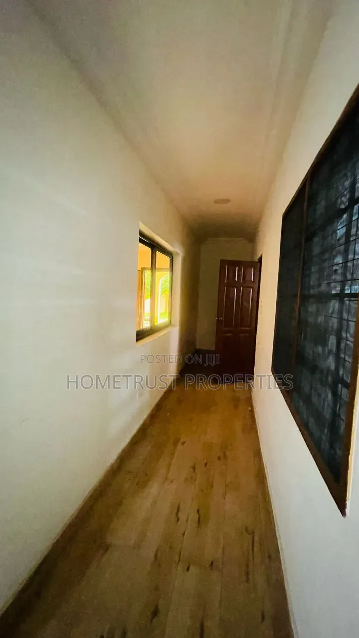 4bdrm House in Kwabenya Acp for rent