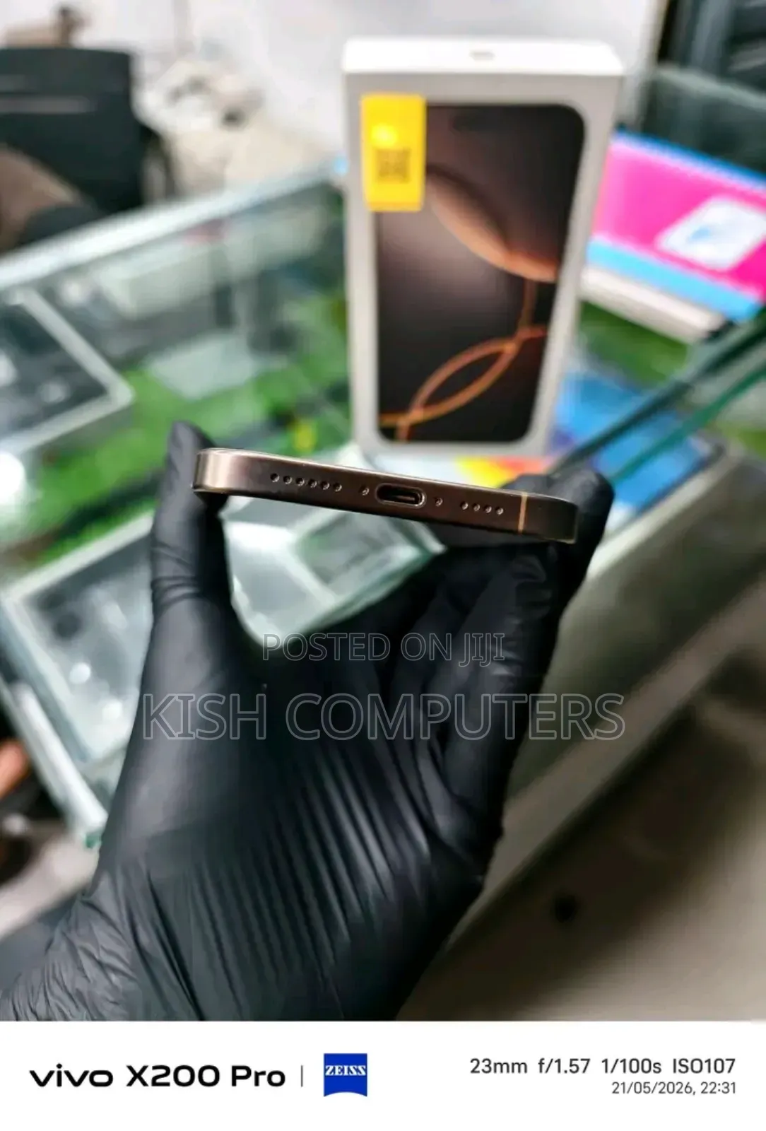 New Apple iPhone 16 Pro Max 512 GB Gold