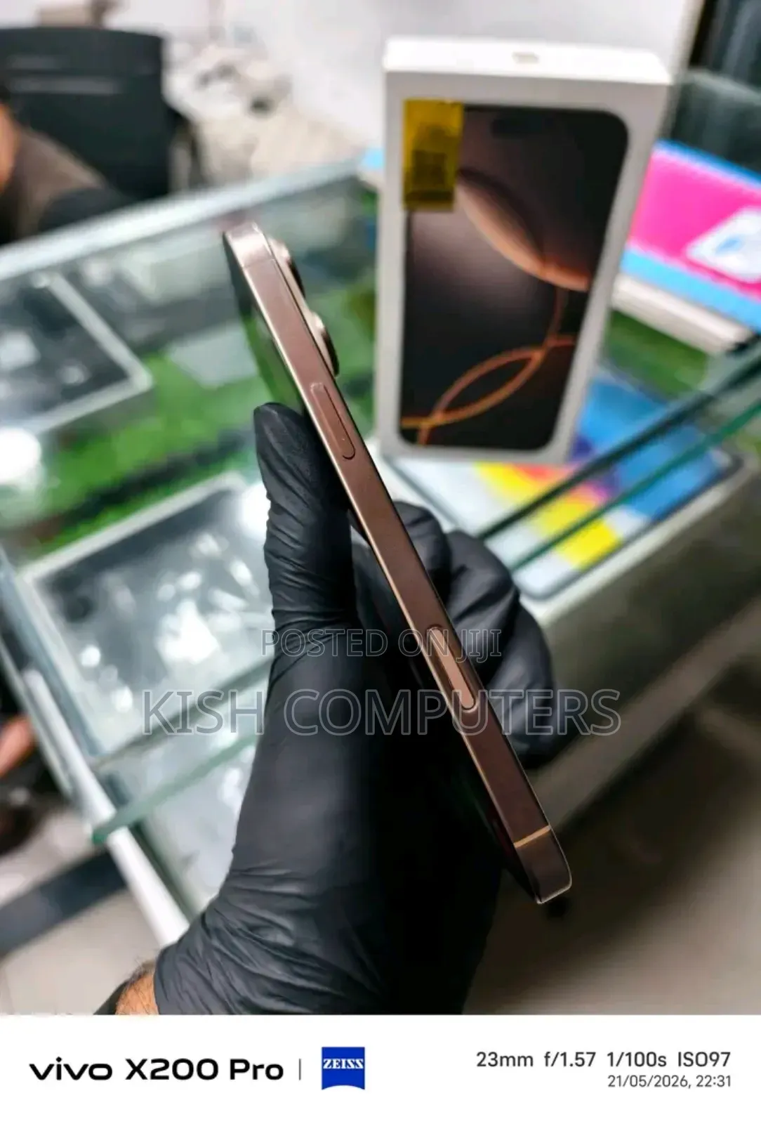 New Apple iPhone 16 Pro Max 512 GB Gold