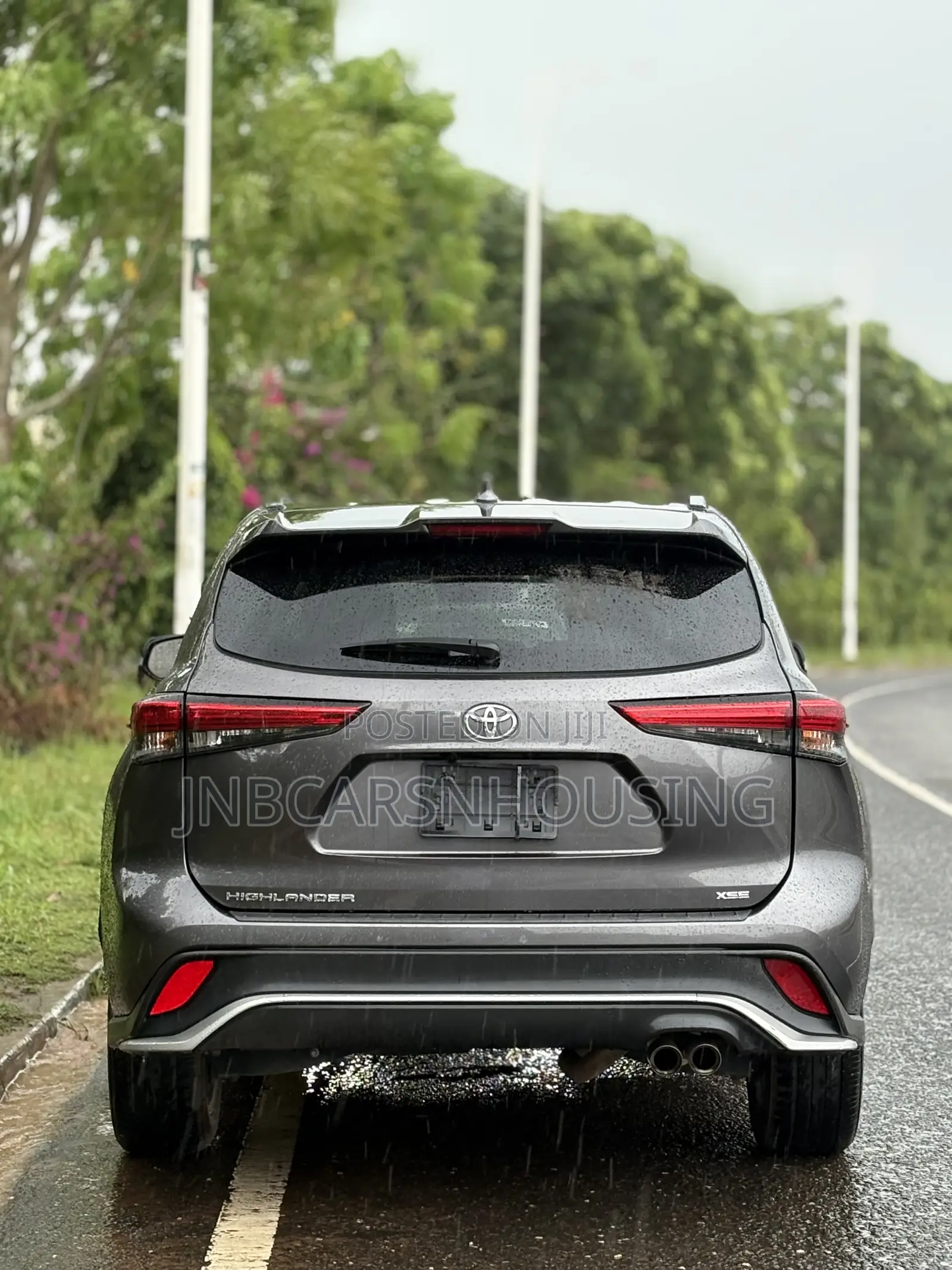 Toyota Highlander XSE 2022 Gray