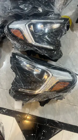 GMC Terrain 19 Headlight Pair