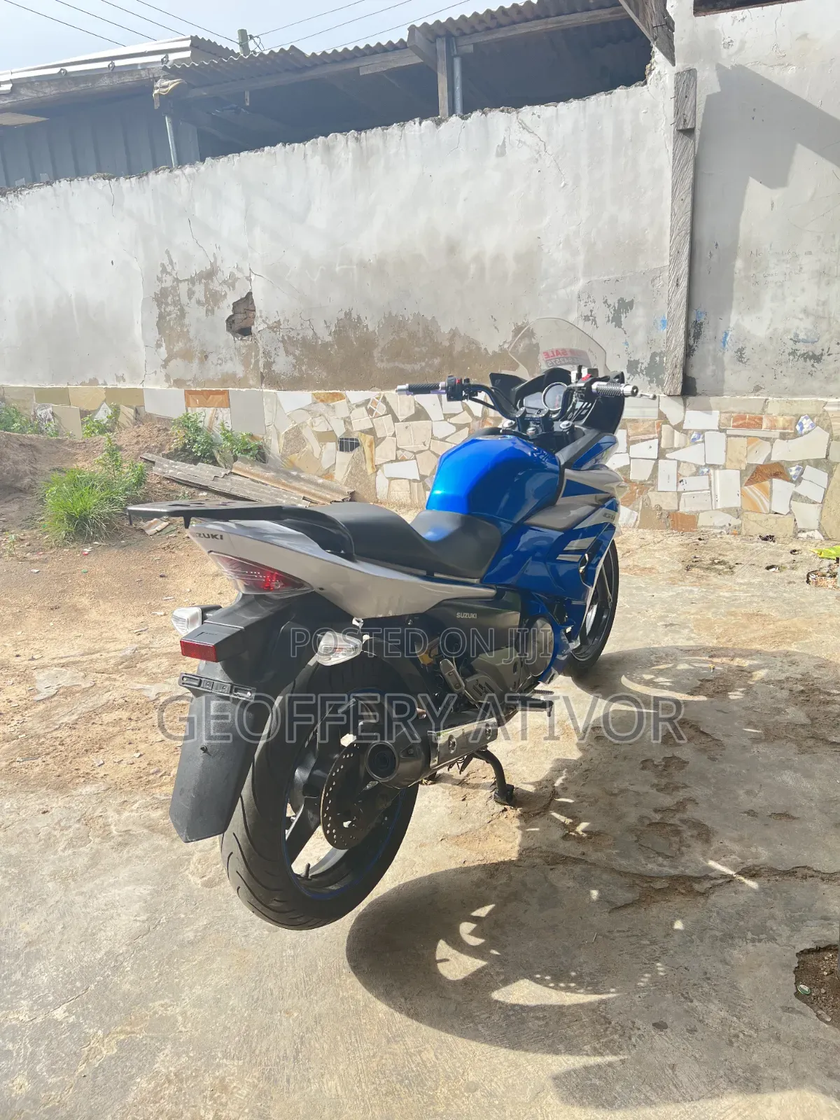 Suzuki 2018 Blue