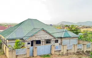 5bdrm House in Amasaman for sale