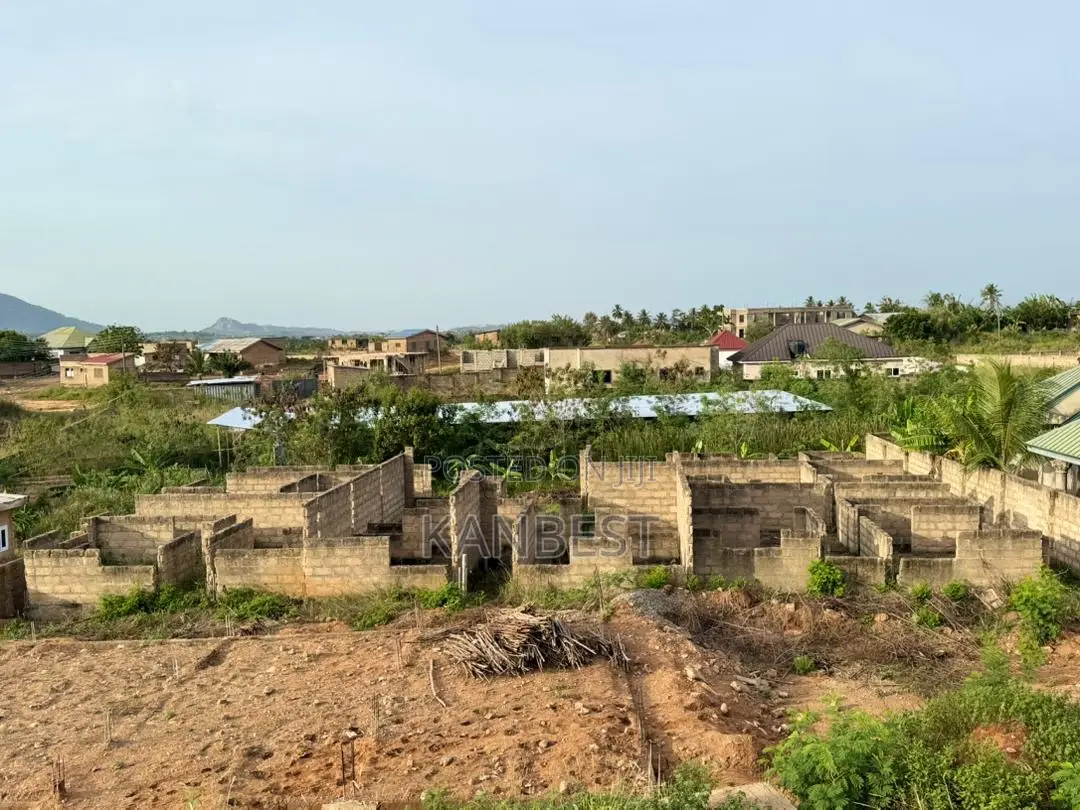 11bdrm Apartment in Kanbest Properties, Accra Metropolitan for sale