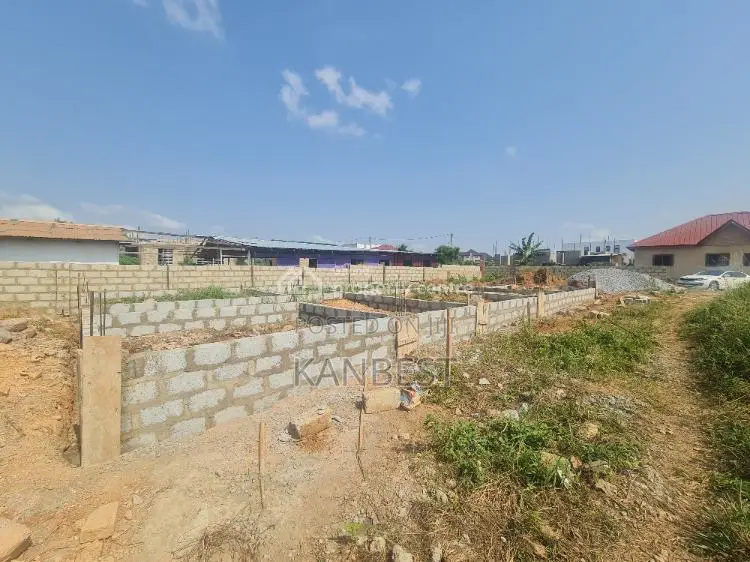 11bdrm Apartment in Kanbest Properties, Accra Metropolitan for sale