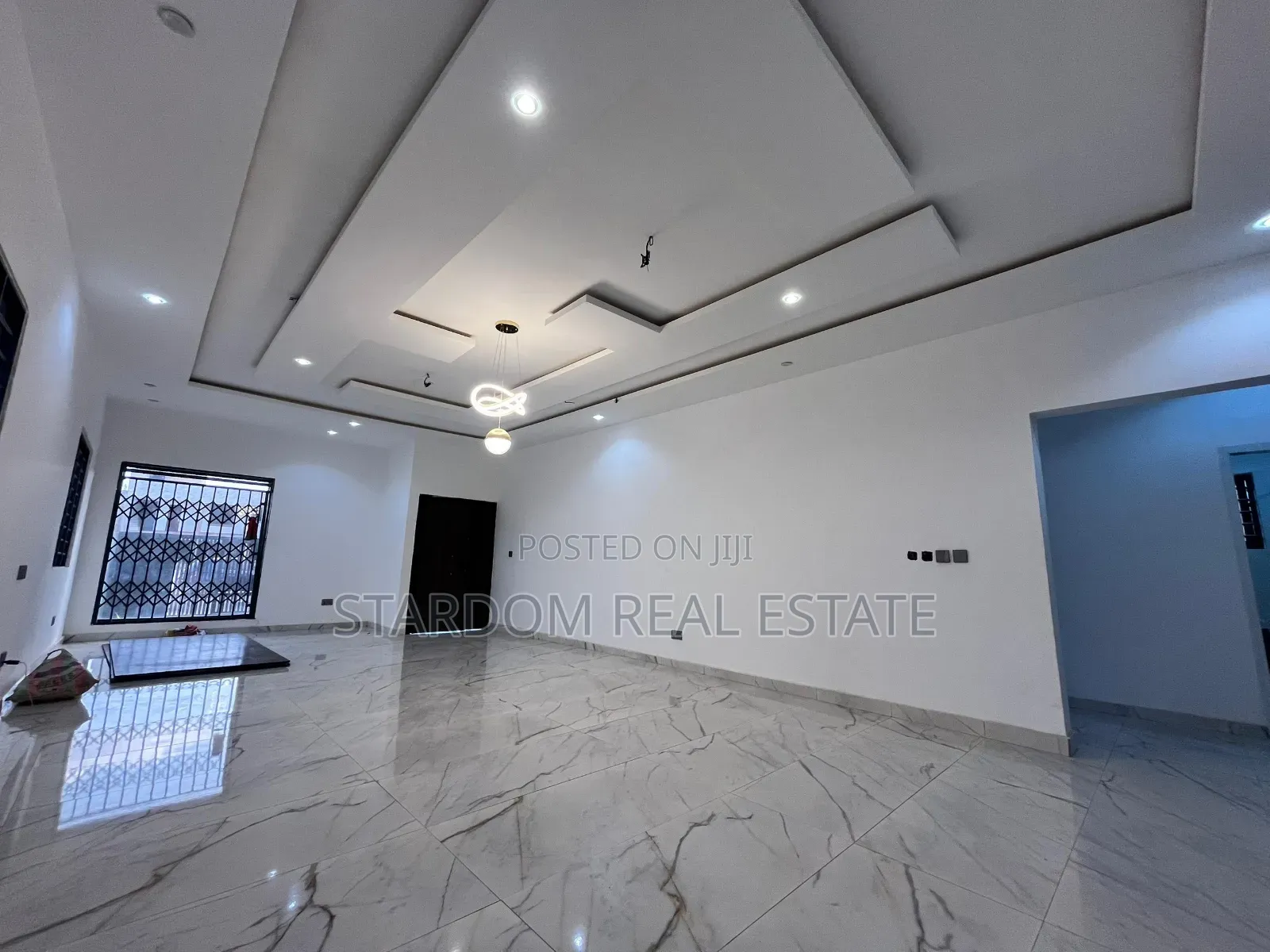 3bdrm Bungalow in Oyarifa for sale
