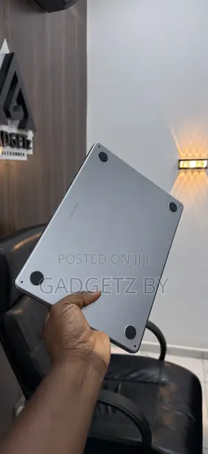 Laptop Apple MacBook Pro 2023 M2 Pro 14-inch 16GB Apple M2 SSD 512GB