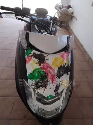 Yamaha 2019 Black